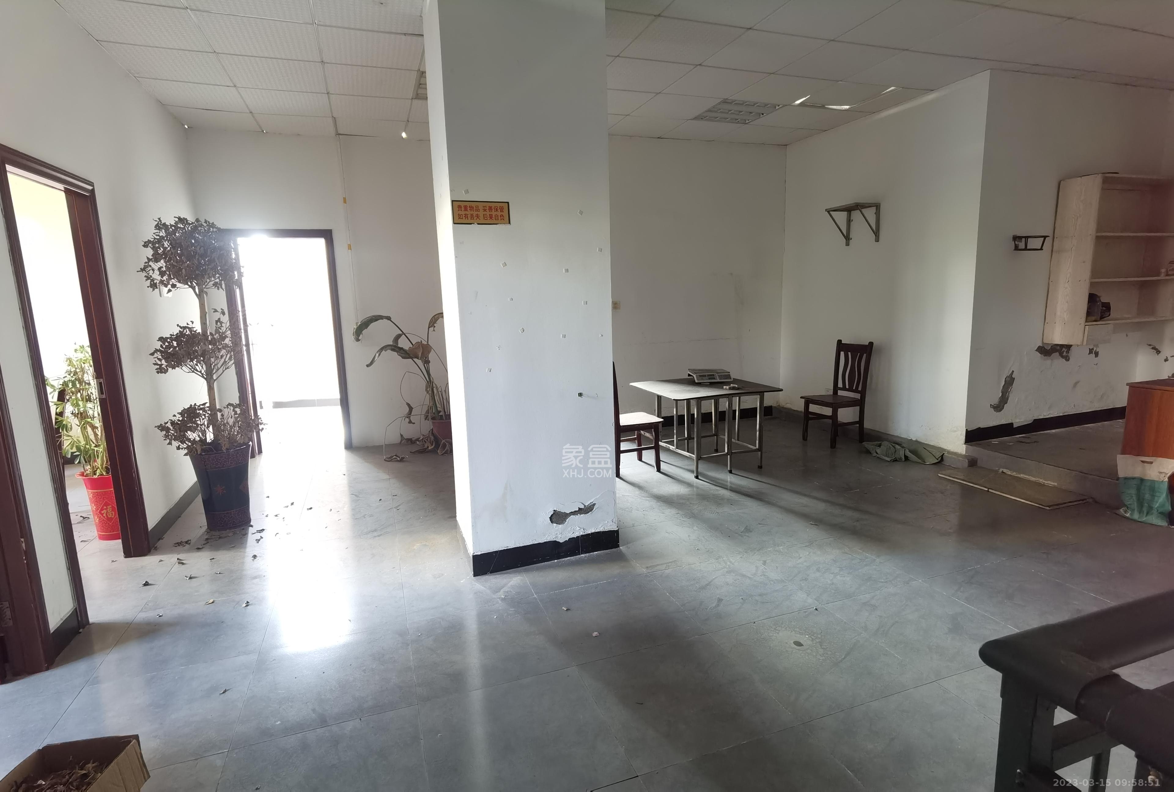 建鑫二期   120.0㎡      1000.0元/月室内图