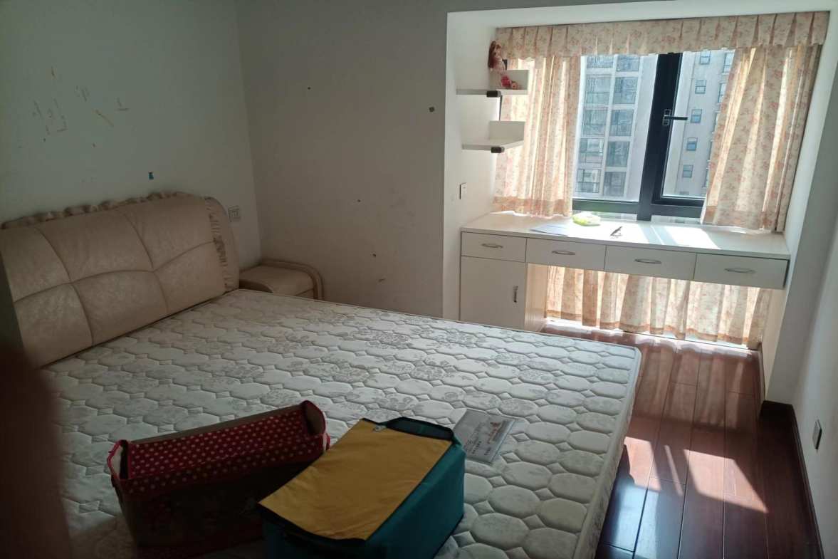 新邦壹品 3室2厅1卫 2500.00元/月 新邦壹品 3室2厅1卫 2500.00元/月室内图