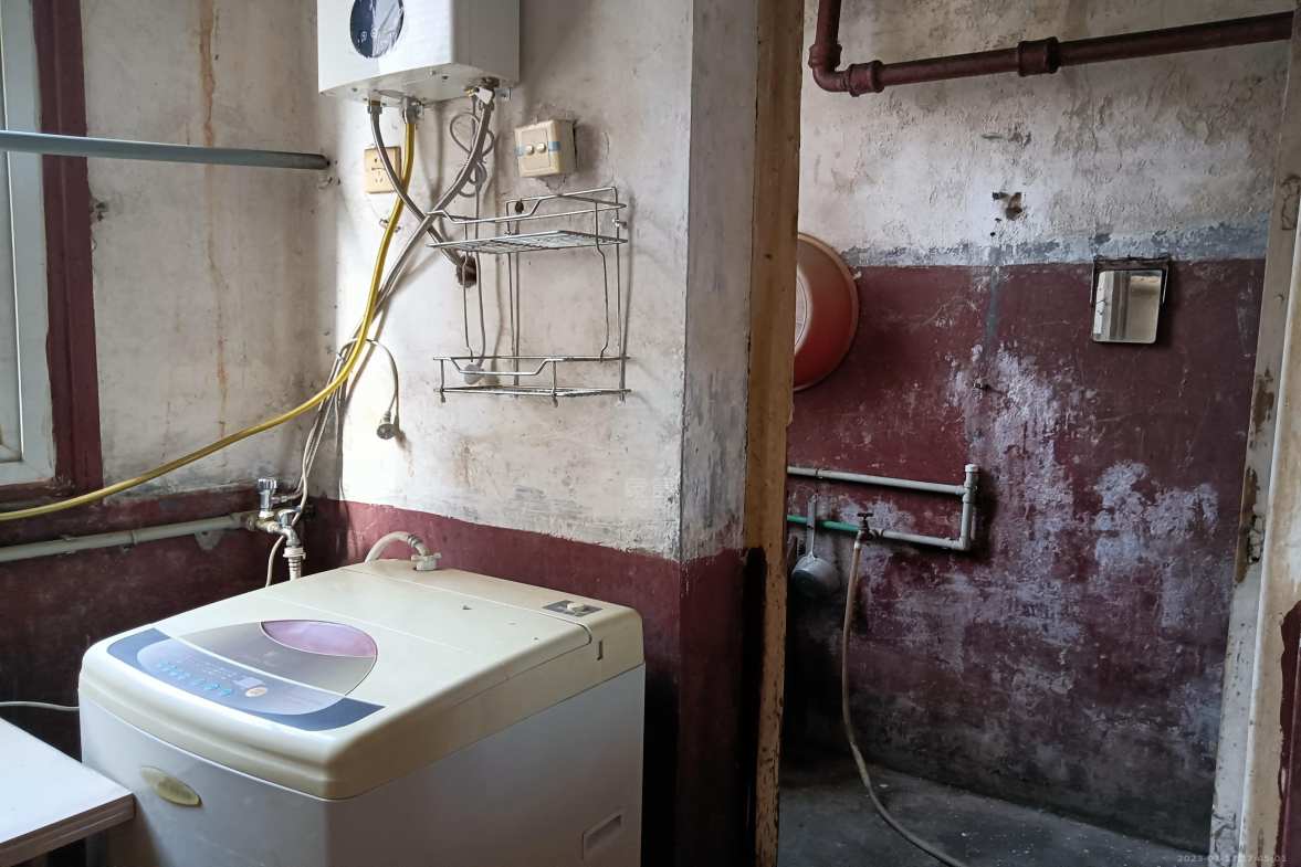 茨菇塘路散盘  2室2厅1卫   700.00元/月室内图