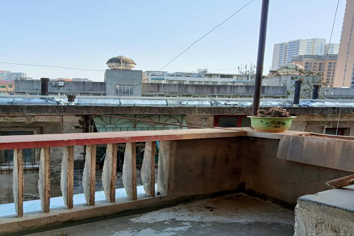 茨菇塘路散盘  2室2厅1卫   700.00元/月室内图