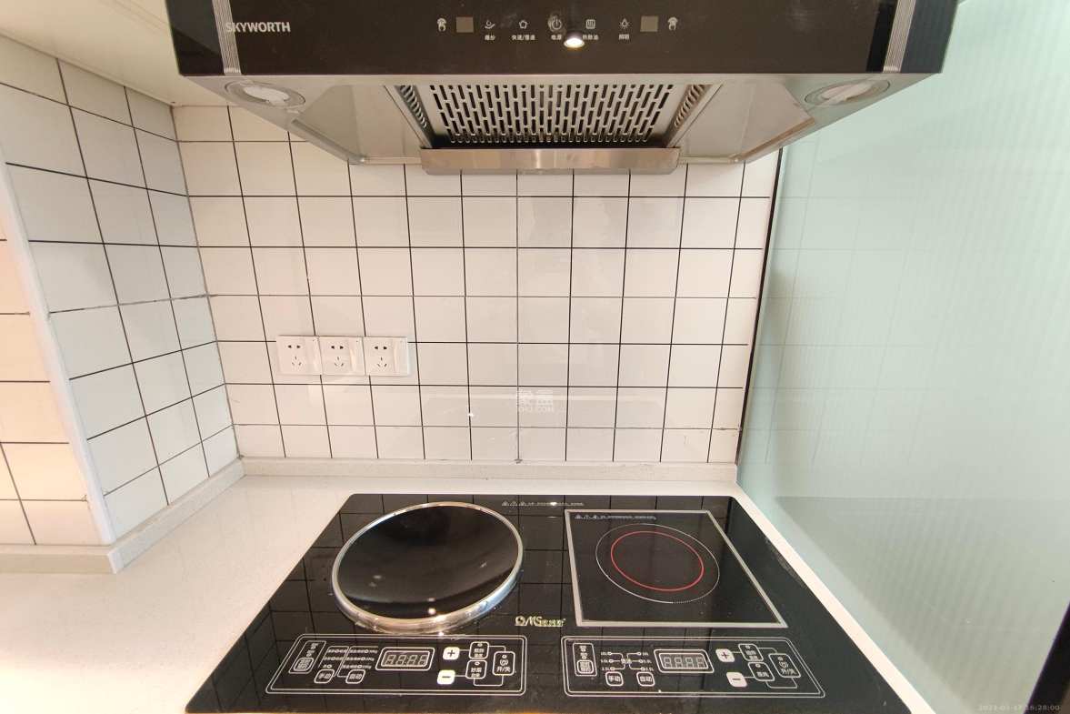 弘坤云寓  2室1厅1卫    2600.0元/月室内图