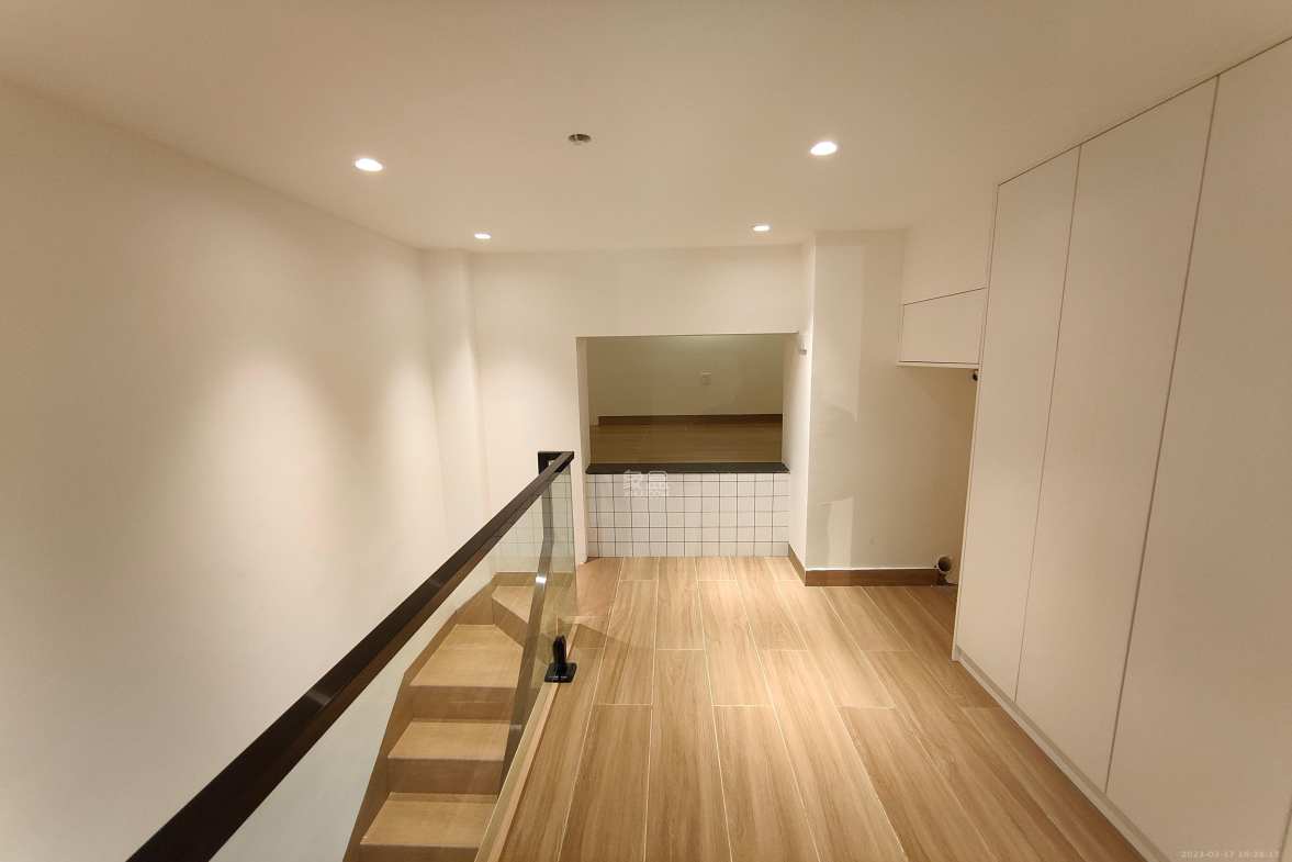 弘坤云寓  2室1厅1卫    2600.0元/月室内图
