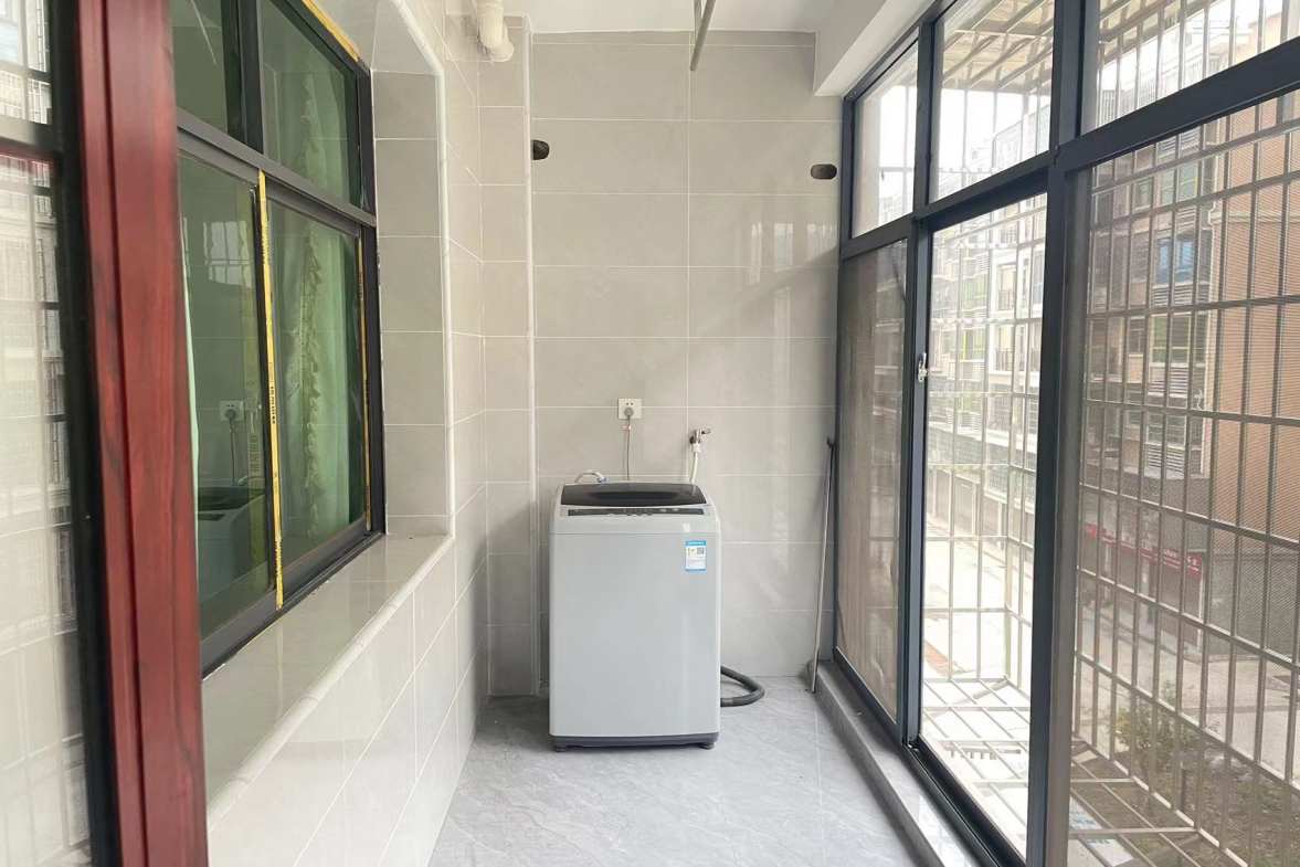 茅茶亭安置小区  2室2厅1卫   1300.00元/月室内图1