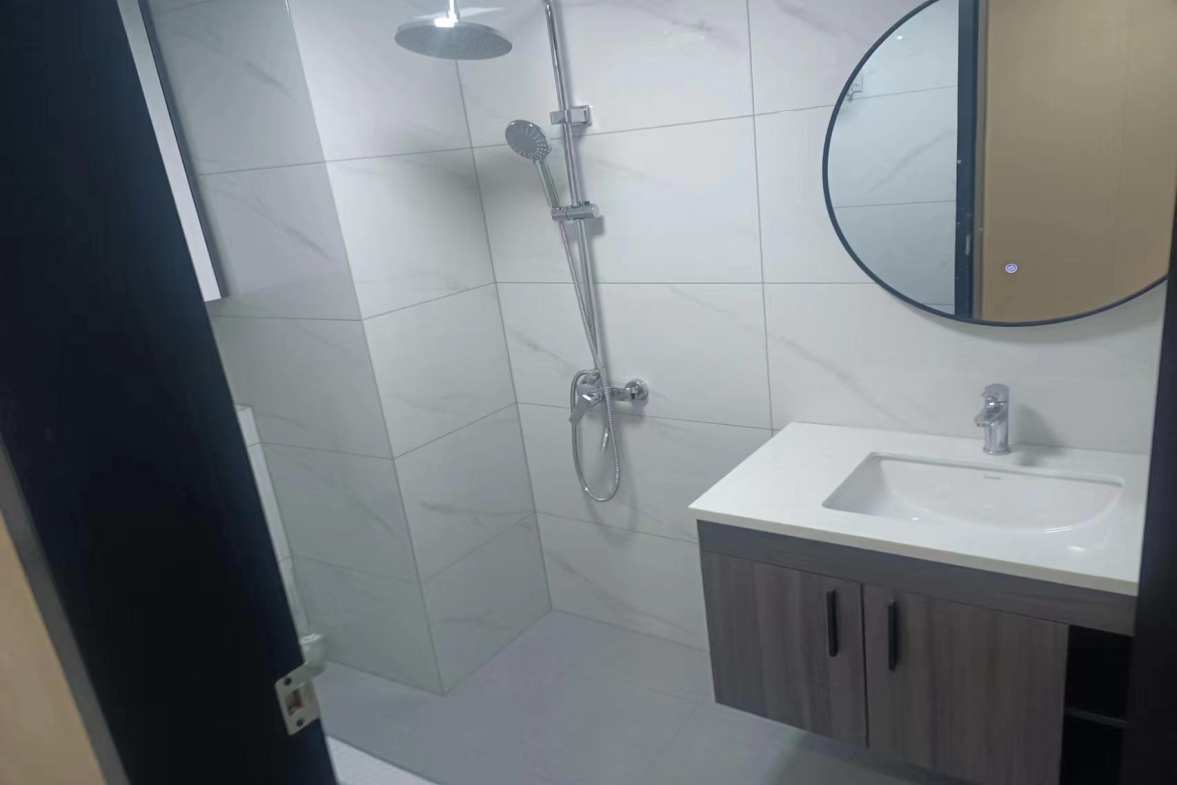 和瑞欢乐城二期 1室1厅1卫 1500.00元/月 和瑞欢乐城二期 1室1厅1卫 1500.00元/月室内图