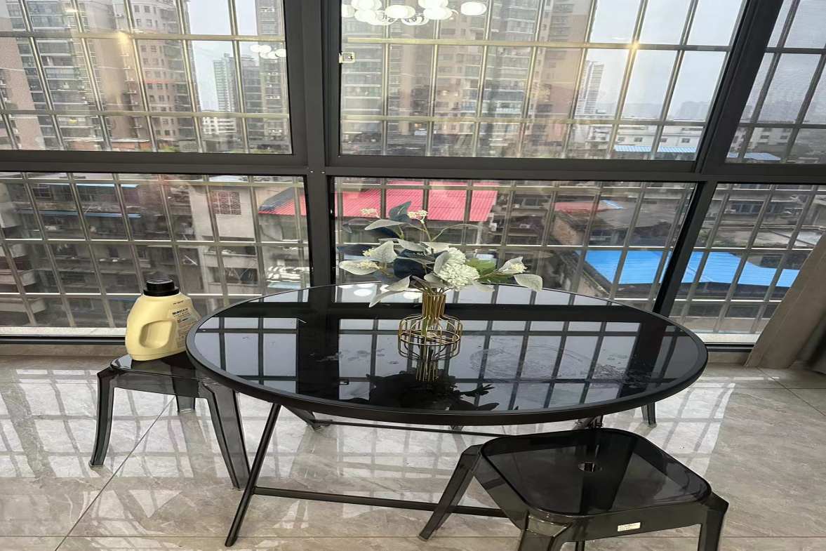 龙庭华府  1室1厅1卫   1600.00元/月室内图1
