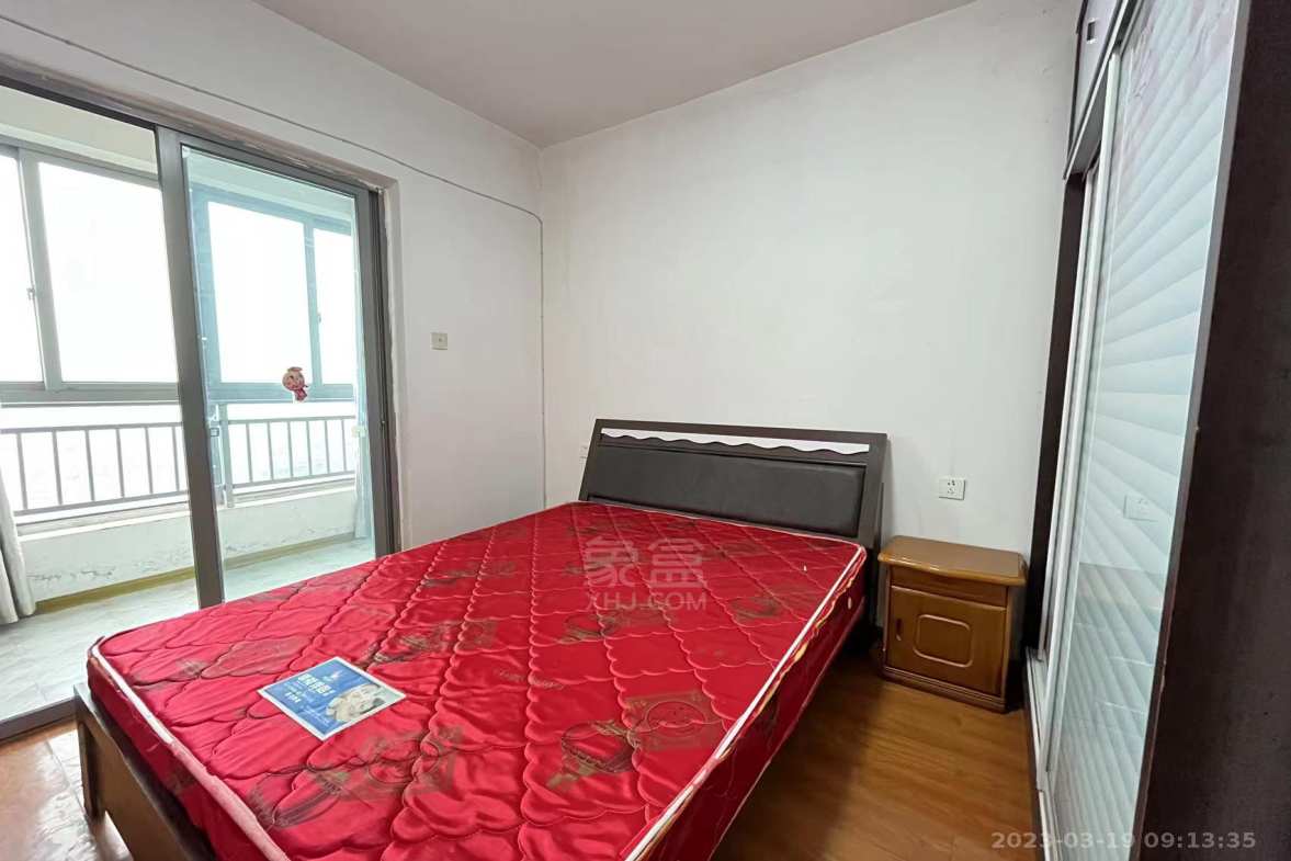 文化园三期 2室2厅1卫 1700.00元/月 文化园三期 2室2厅1卫 1700.00元/月室内图