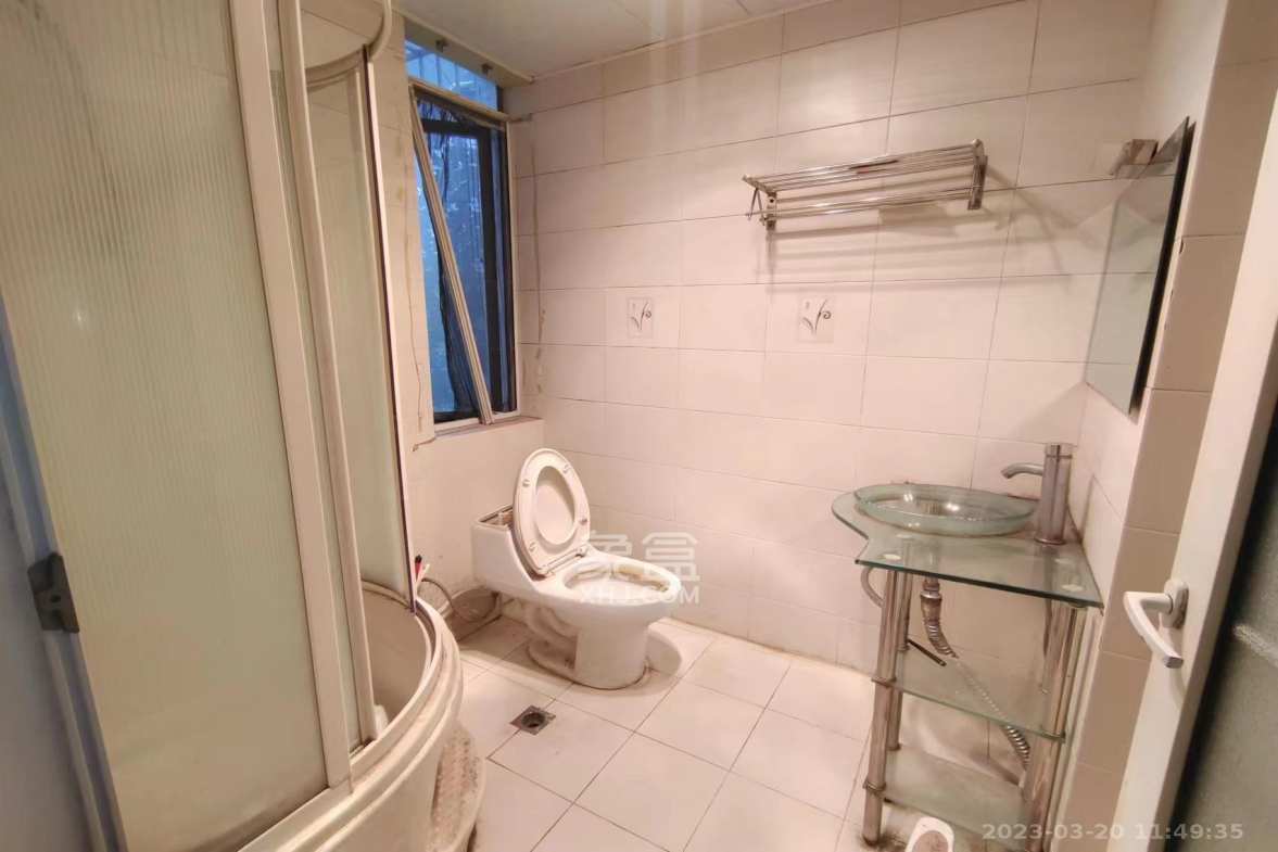 万煦园  4室2厅2卫   3200.00元/月室内图