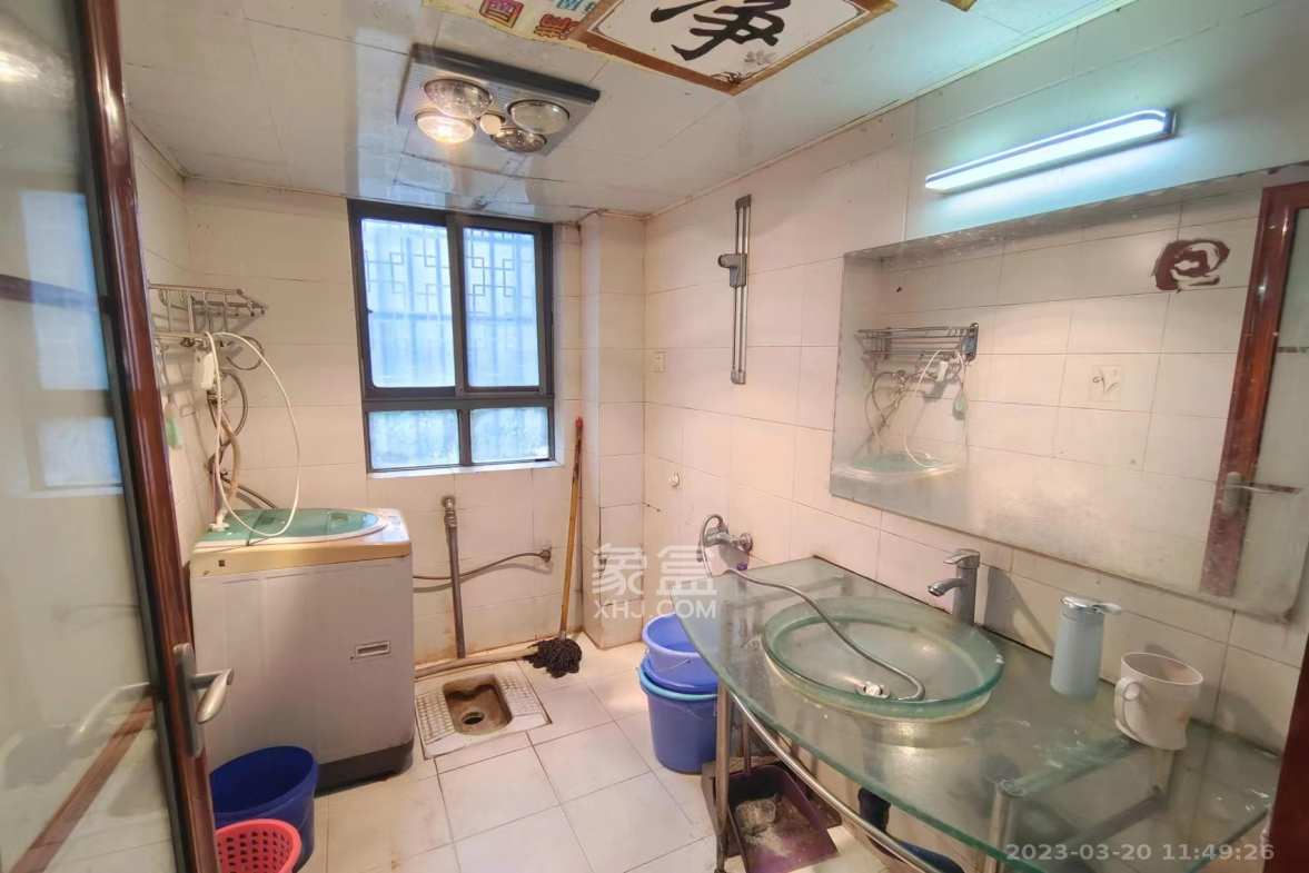 万煦园  4室2厅2卫   3200.00元/月室内图