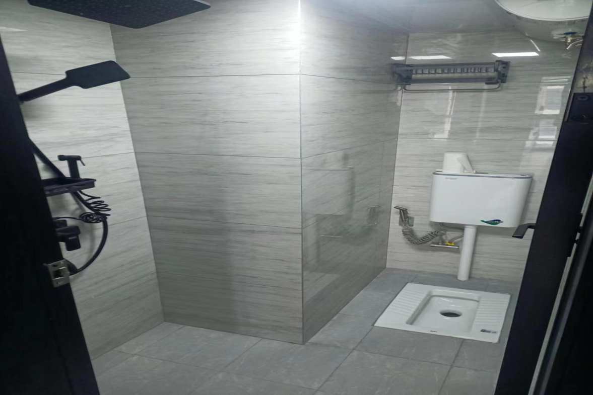 和瑞欢乐城二期 1室1厅1卫 1500.0元/月 和瑞欢乐城二期 1室1厅1卫 1500.0元/月室内图