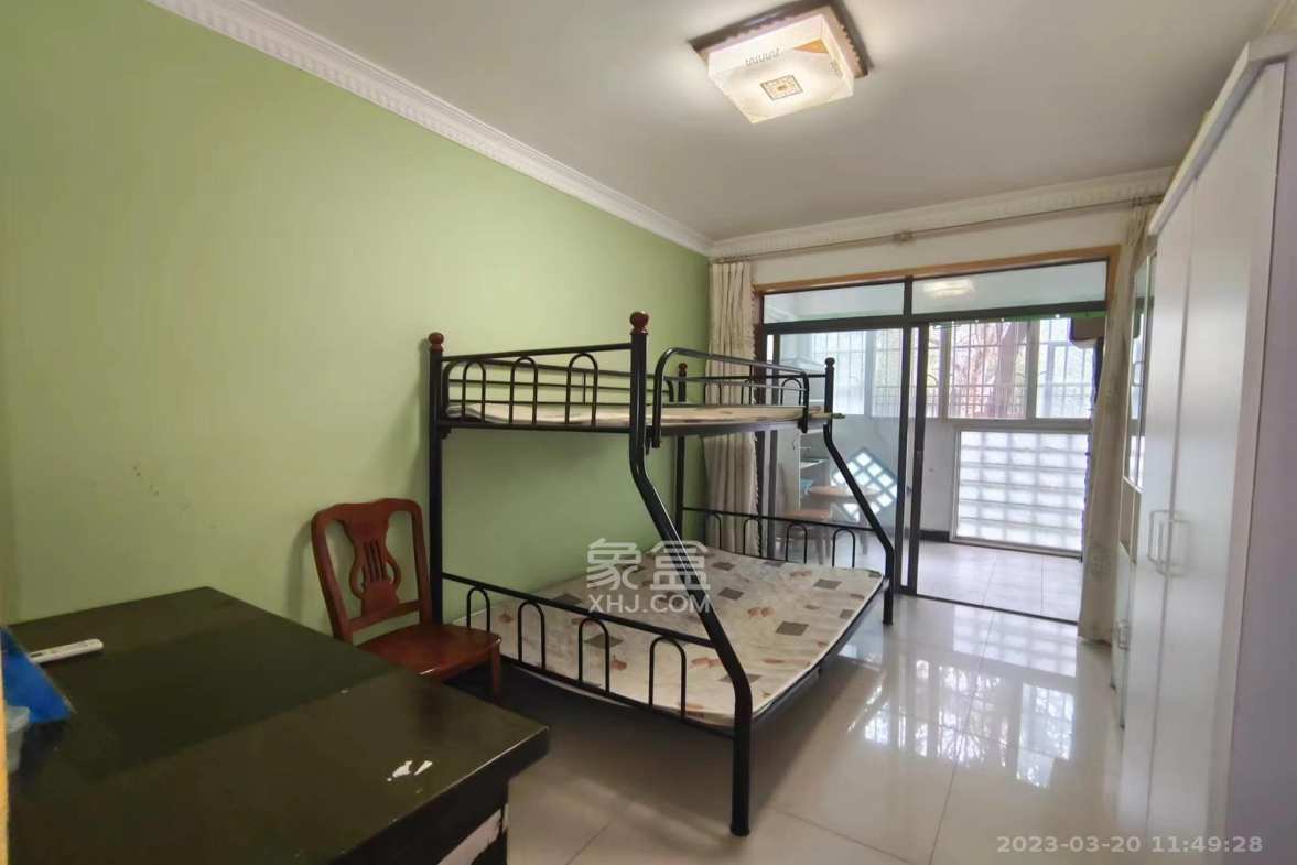 万煦园  4室2厅2卫   3200.00元/月室内图