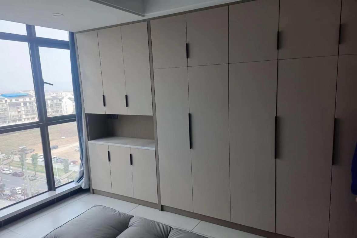 和瑞欢乐城二期 1室1厅1卫 1500.0元/月 和瑞欢乐城二期 1室1厅1卫 1500.0元/月室内图