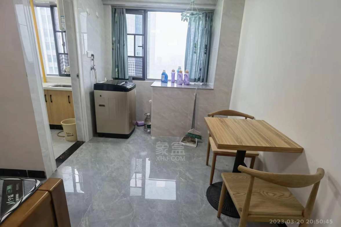 米兰公馆 1室1厅1卫 1350.0元/月 米兰公馆 1室1厅1卫 1350.0元/月室内图