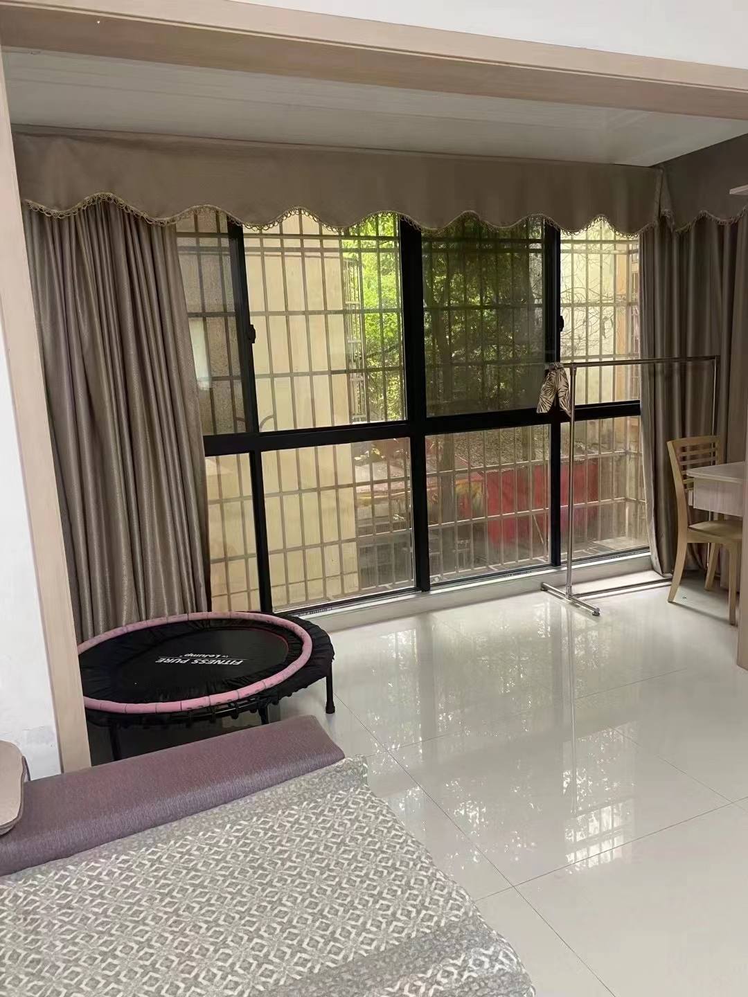 建湘小区  2室2厅1卫    1600.0元/月室内图