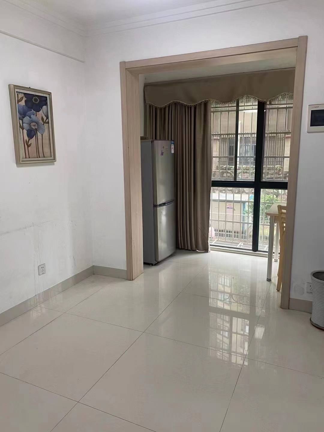 建湘小区  2室2厅1卫    1600.0元/月室内图