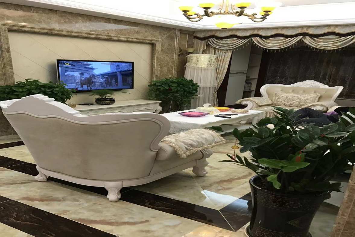 中原德景园  3室2厅2卫    3000.0元/月室内图