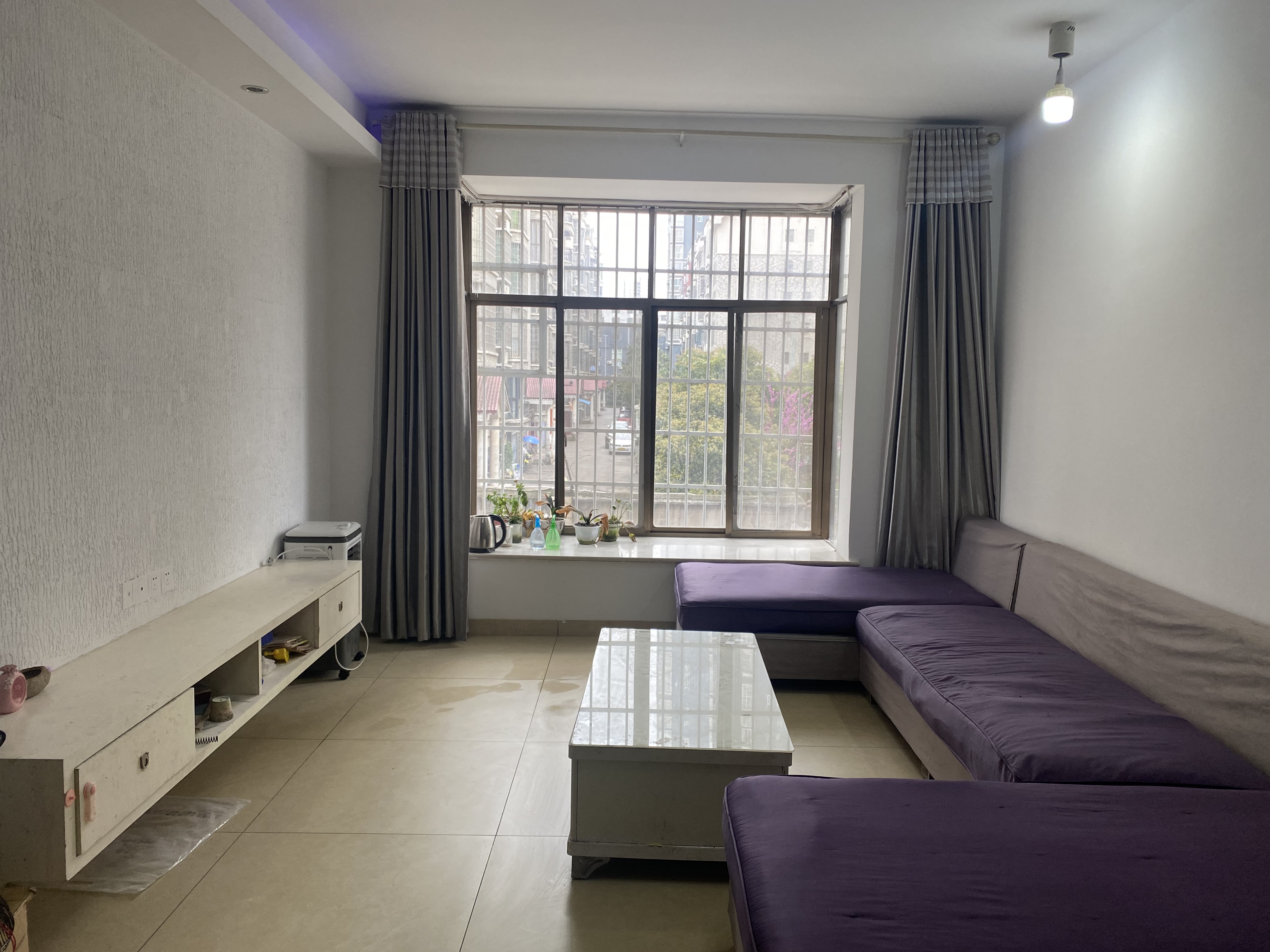 福源小区  4室2厅2卫   76.80万