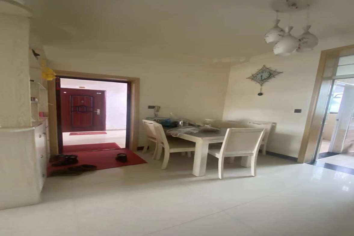 信步闲庭 2室1厅1卫 60.00万 信步闲庭 2室1厅1卫 60.00万室内图