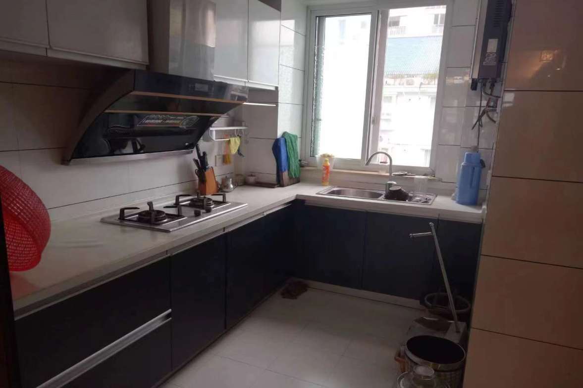 广德花苑 3室2厅3卫 2000.0元/月 广德花苑 3室2厅3卫 2000.0元/月户型图