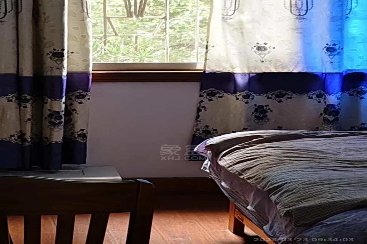 湘安小区  2室1厅1卫   1200.00元/月室内图