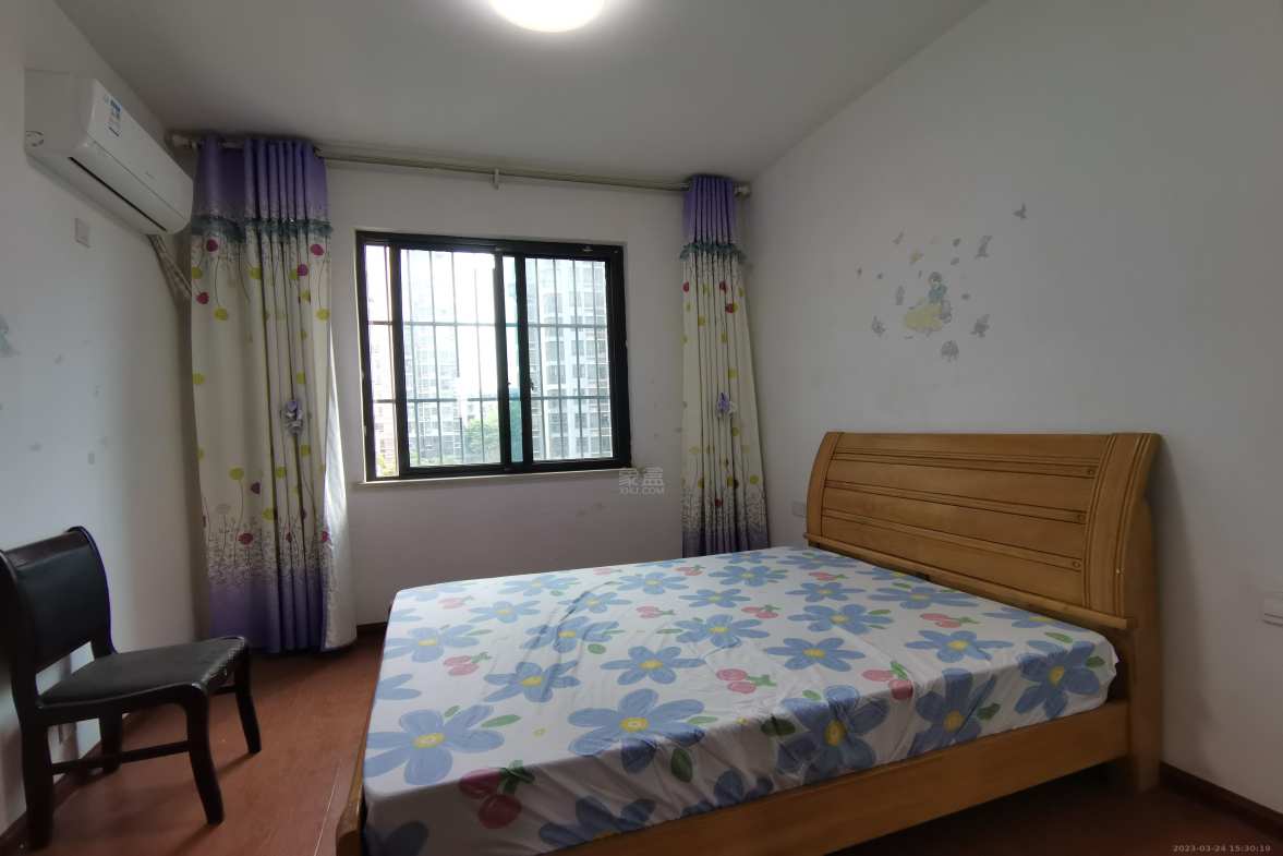 圣华名城建设北路110号  3室2厅2卫   1500.00元/月室内图