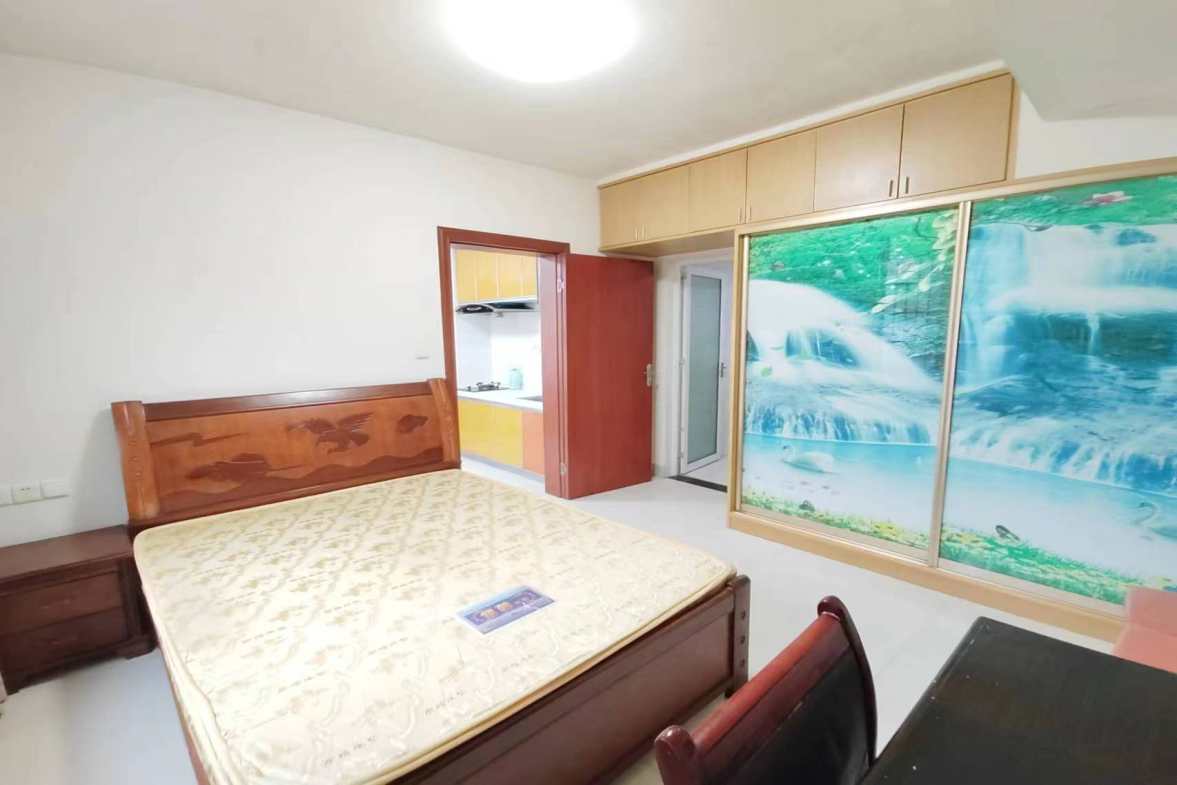 冠都现代城（冠都幸福彼岸）  1室1厅1卫   1000.00元/月室内图