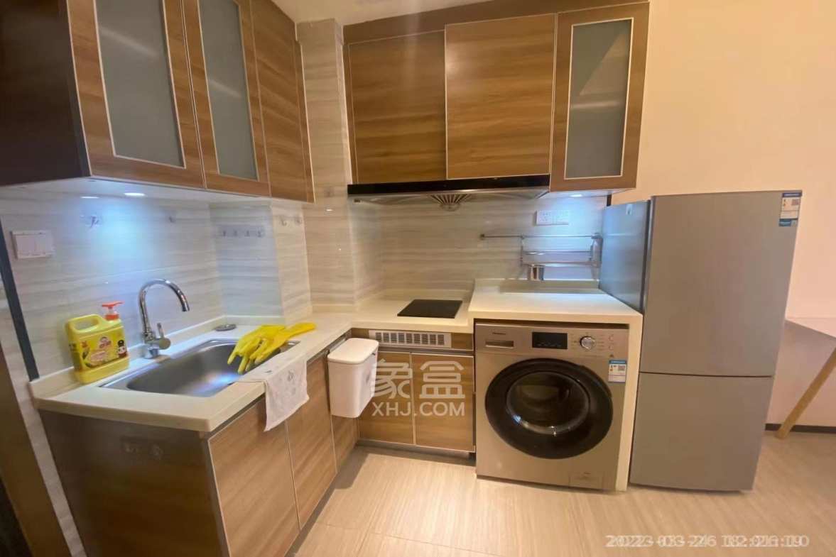 恒大御景湾 1室1厅1卫 14.00元/月 恒大御景湾 1室1厅1卫 14.00元/月室内图