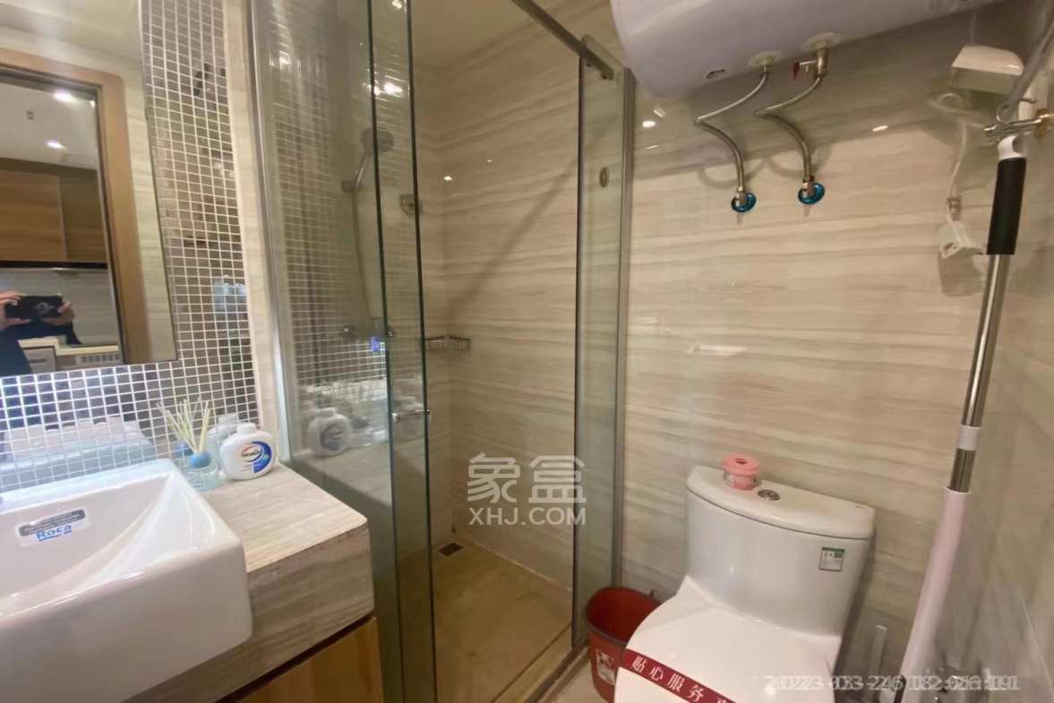 恒大御景湾 1室1厅1卫 14.00元/月 恒大御景湾 1室1厅1卫 14.00元/月室内图