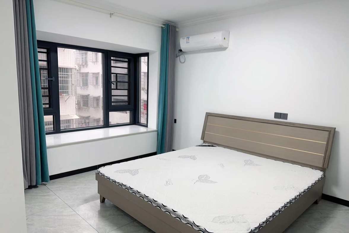 娄星区散盘  1室0厅1卫   700.00元/月户型图