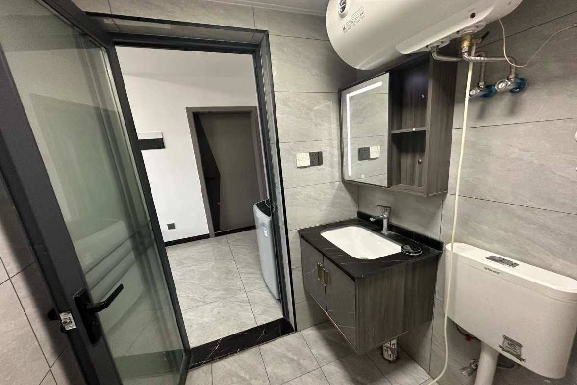 娄星区散盘  1室1厅1卫   1000.00元/月室内图