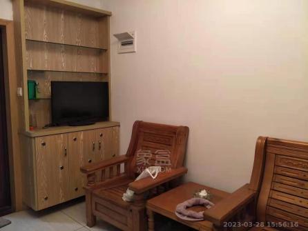 银泰财富广场  2室1厅1卫    1700.0元/月