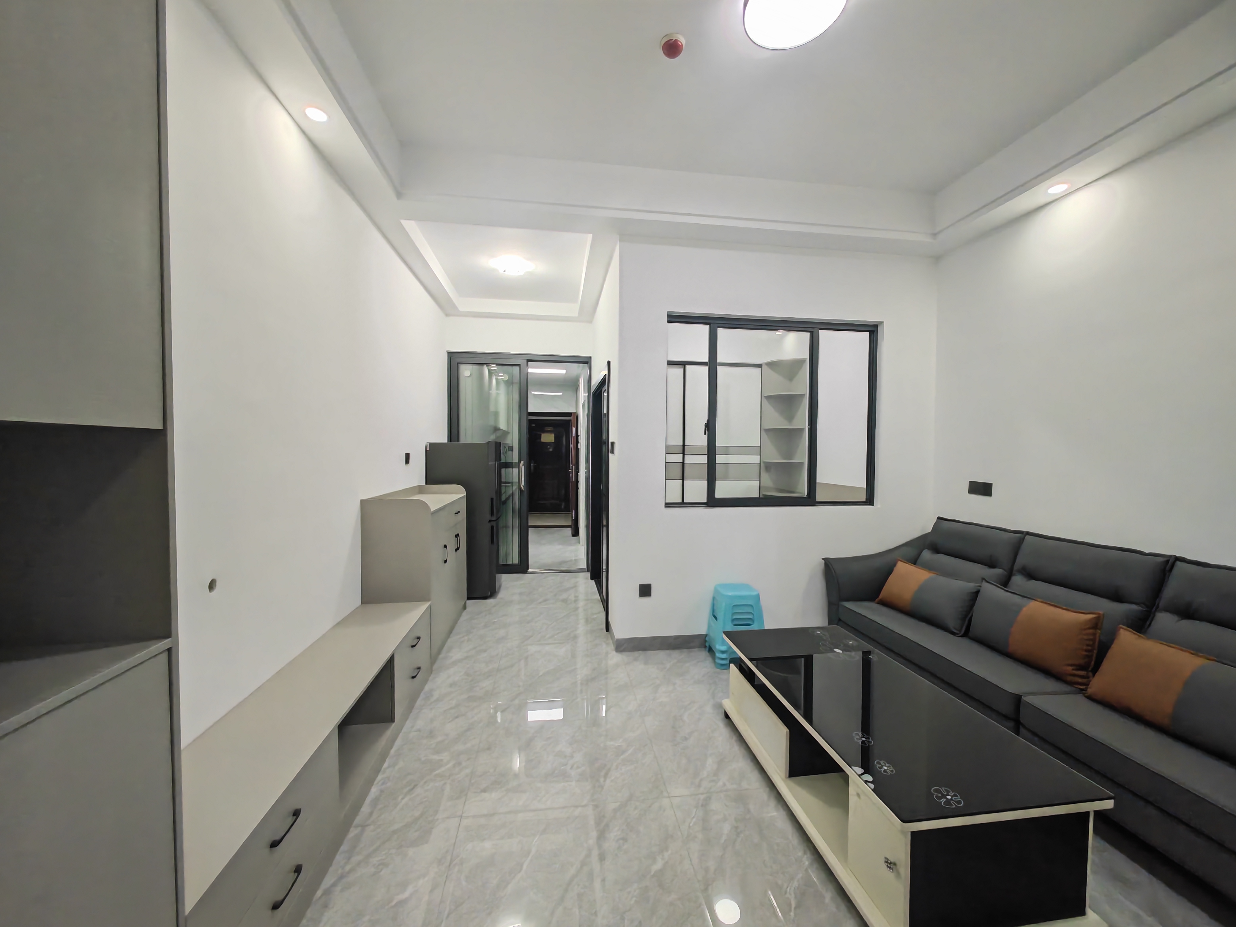 新九龙环球商业广场  2室1厅1卫    42.8万