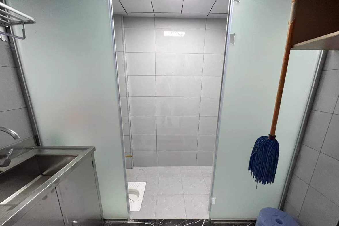 金悦洋商业公园  1室1厅1卫    1500.0元/月室内图