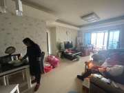 碧桂园  4室2厅2卫   90.80万