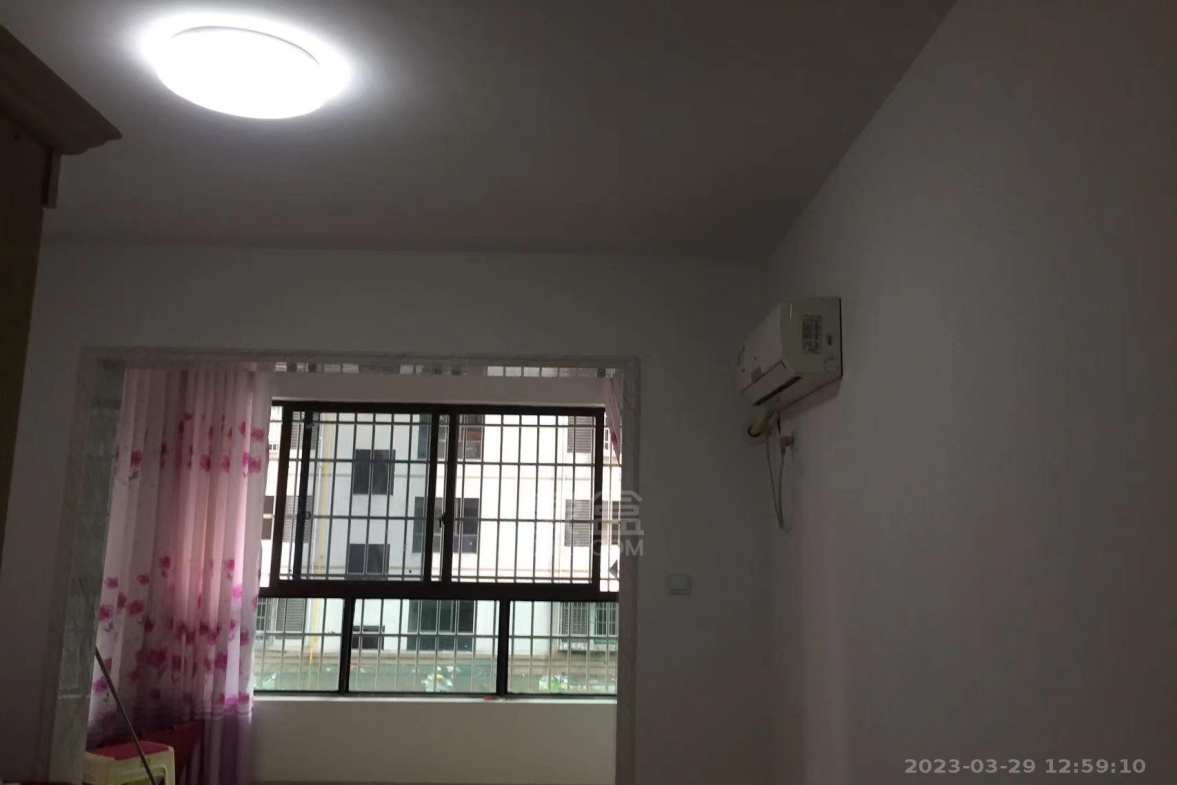 格林嘉园小区  3室2厅1卫   1600.00元/月室内图