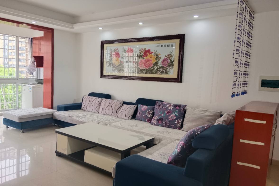 东风二组  2室2厅1卫   1400.00元/月户型图