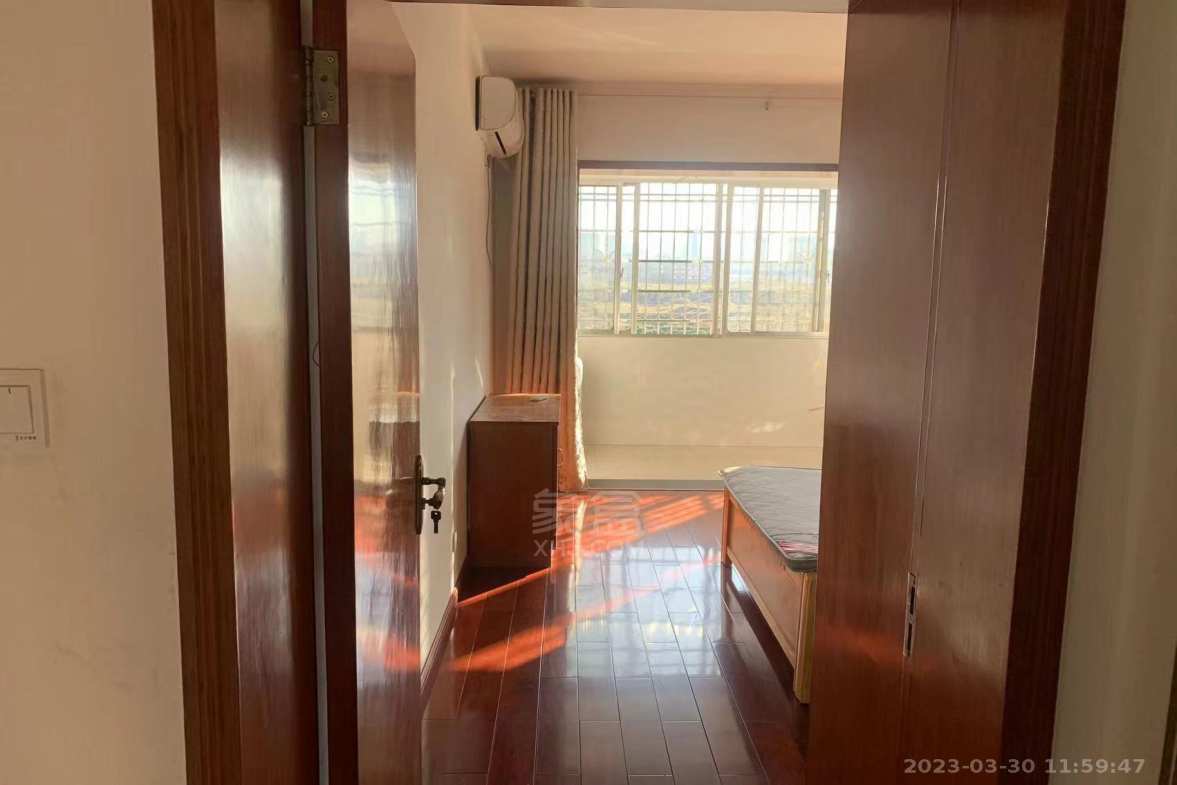 兴湖家园  2室2厅1卫   1200.00元/月室内图