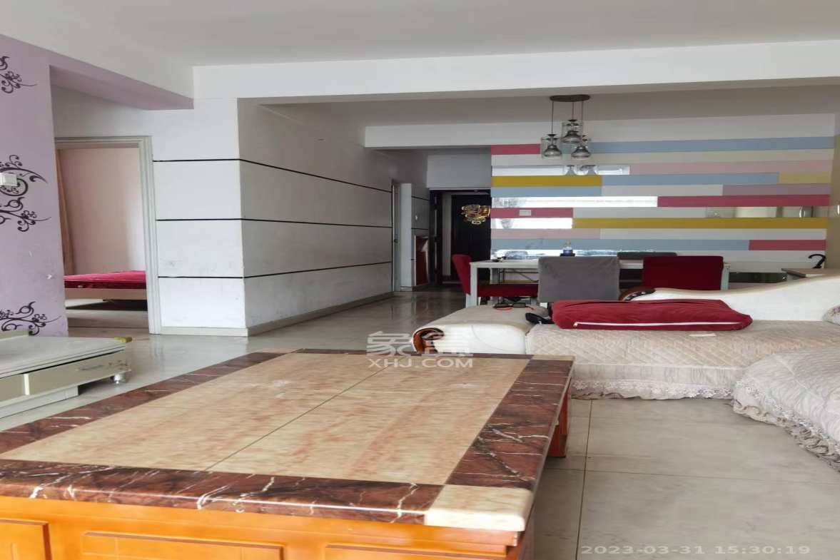 未来蜂巢 2室2厅1卫 1700.0元/月 未来蜂巢 2室2厅1卫 1700.0元/月室内图