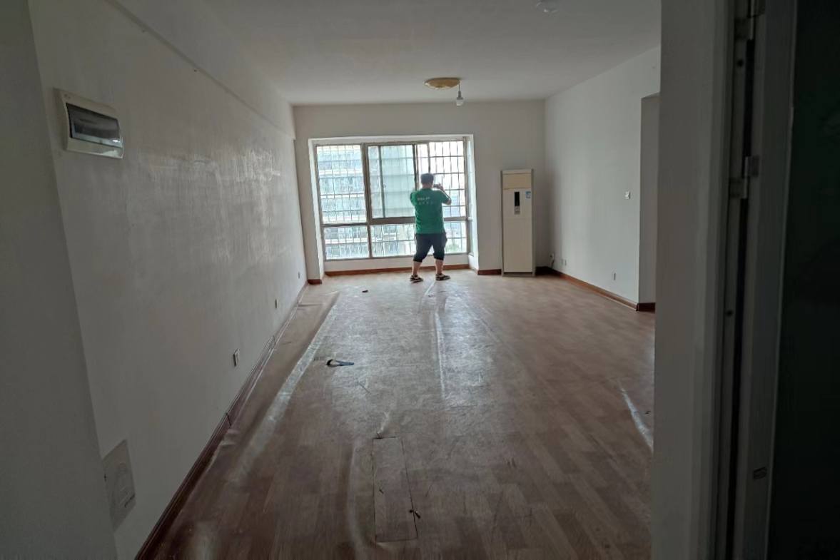 崇和中苑  0室0厅0卫    69.8万室内图