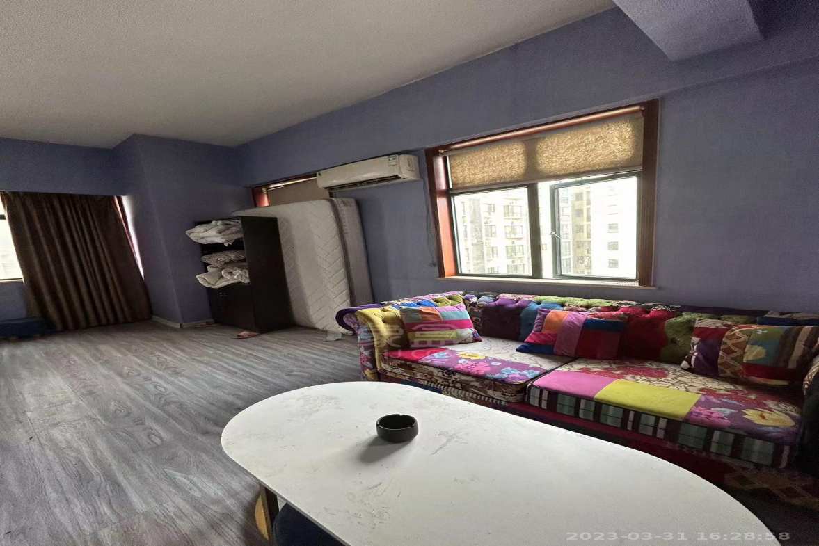 福泰国际 1室1厅1卫 1000.0元/月 福泰国际 1室1厅1卫 1000.0元/月室内图