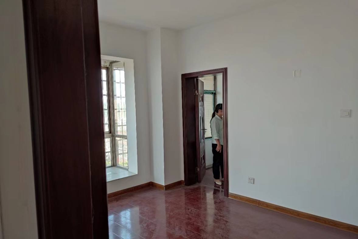 崇和中苑  0室0厅0卫    69.8万室内图