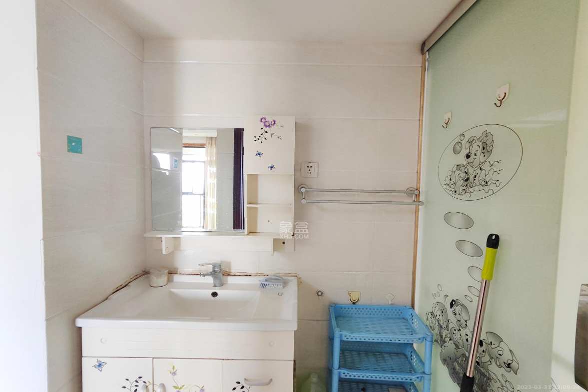 长大卧琥 2室2厅0卫 2300.0元/月 长大卧琥 2室2厅0卫 2300.0元/月室内图