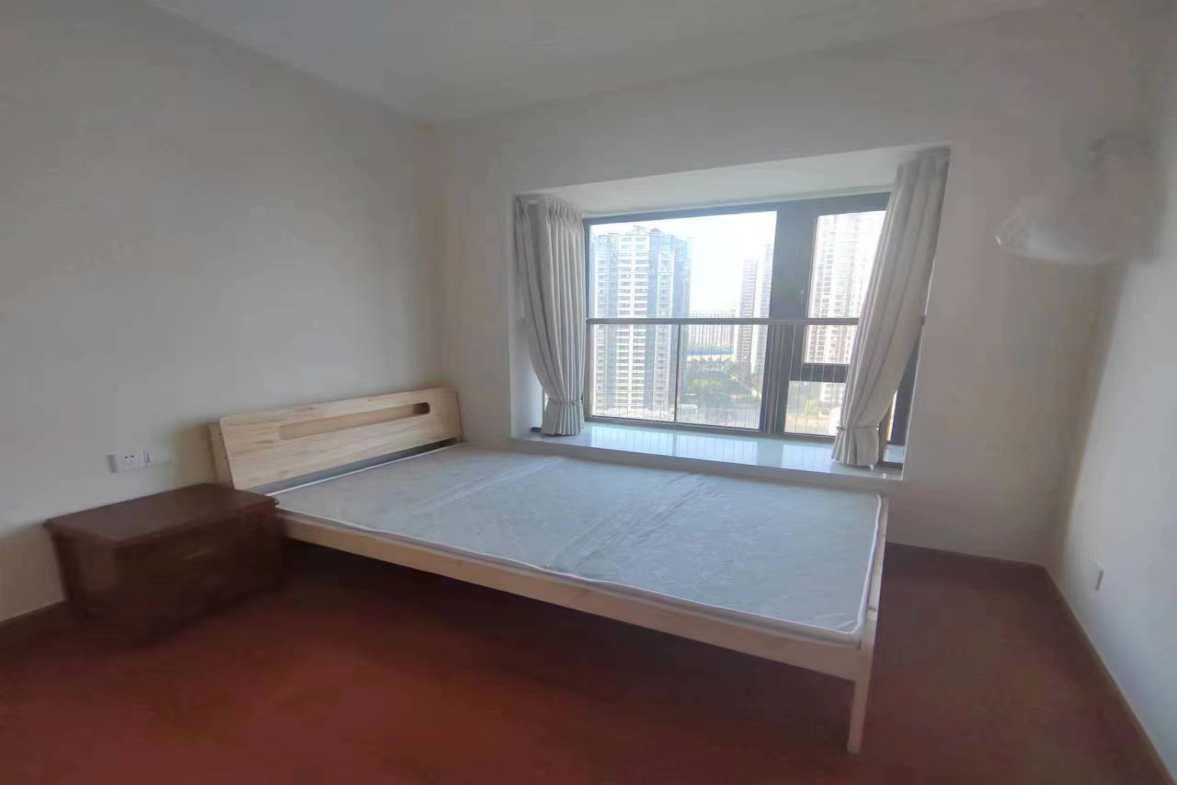 恒大未来城 3室2厅2卫 2200.00元/月 恒大未来城 3室2厅2卫 2200.00元/月室内图