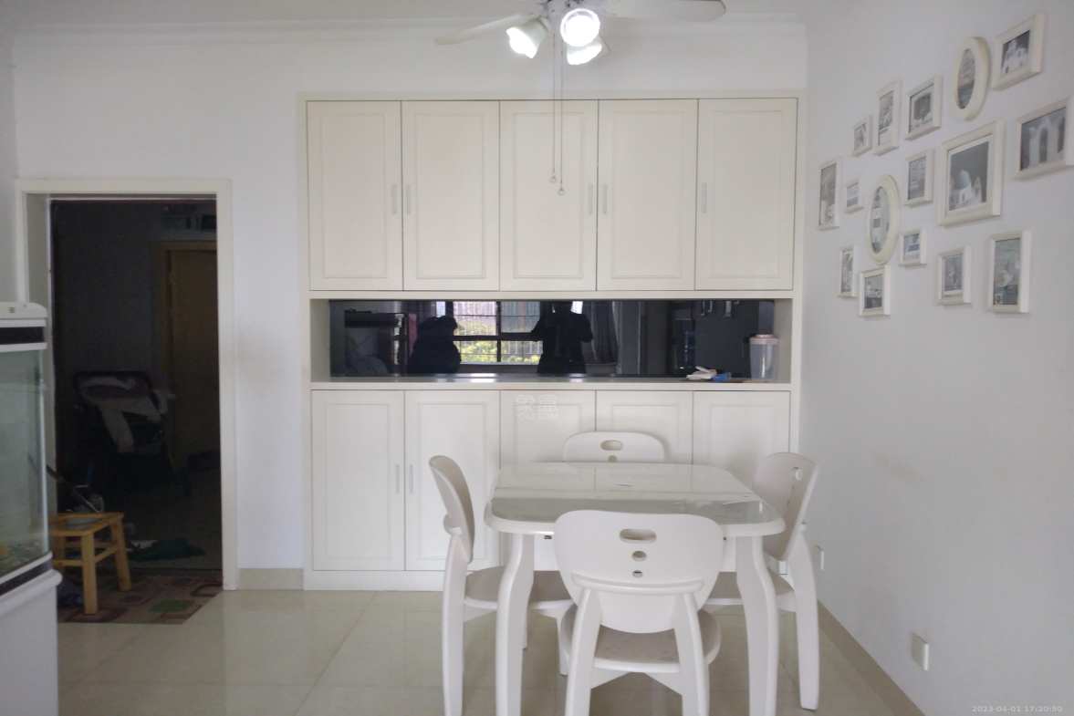 华府龙苑  2室2厅1卫    1800.0元/月室内图