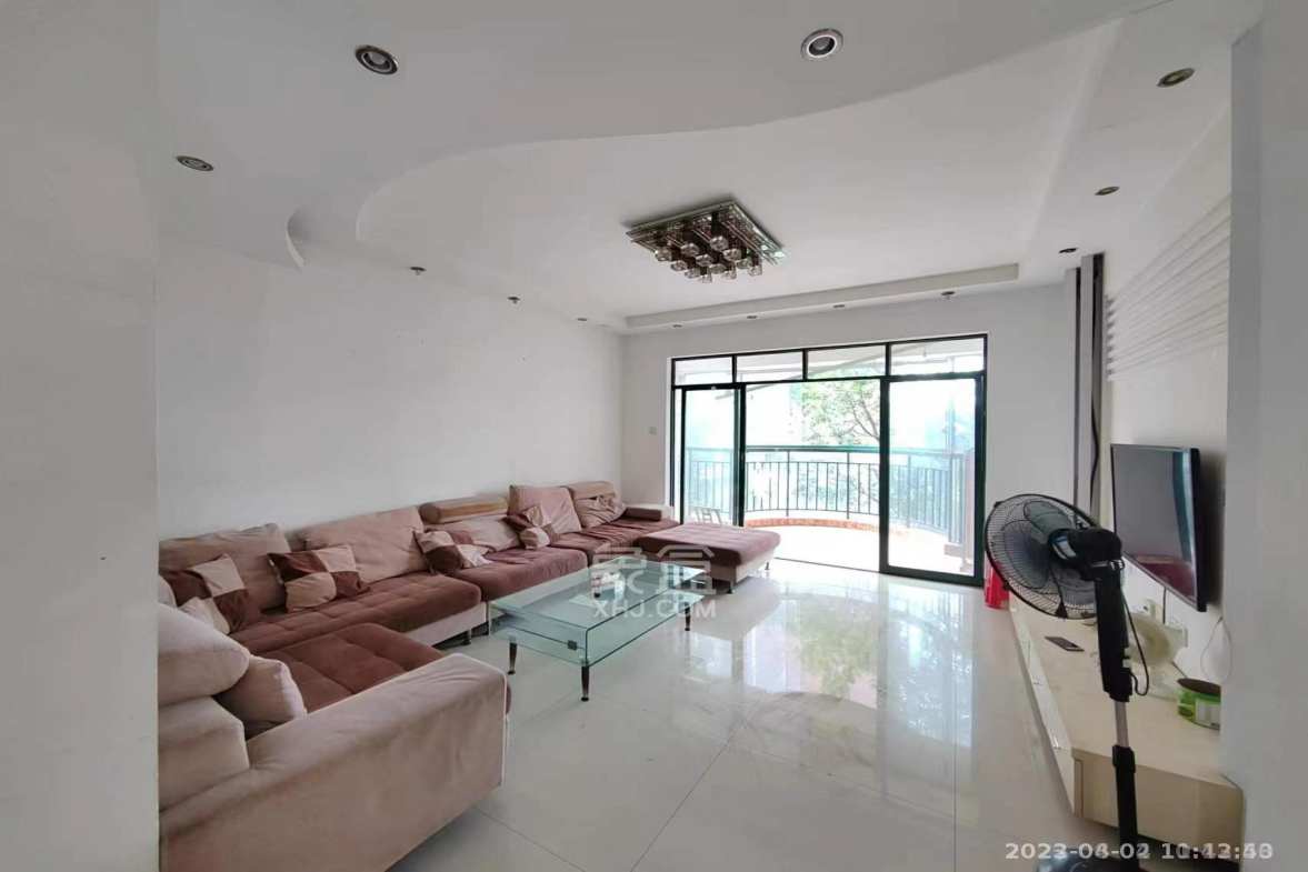 东方明园 3室2厅2卫 1500.0元/月 东方明园 3室2厅2卫 1500.0元/月室内图