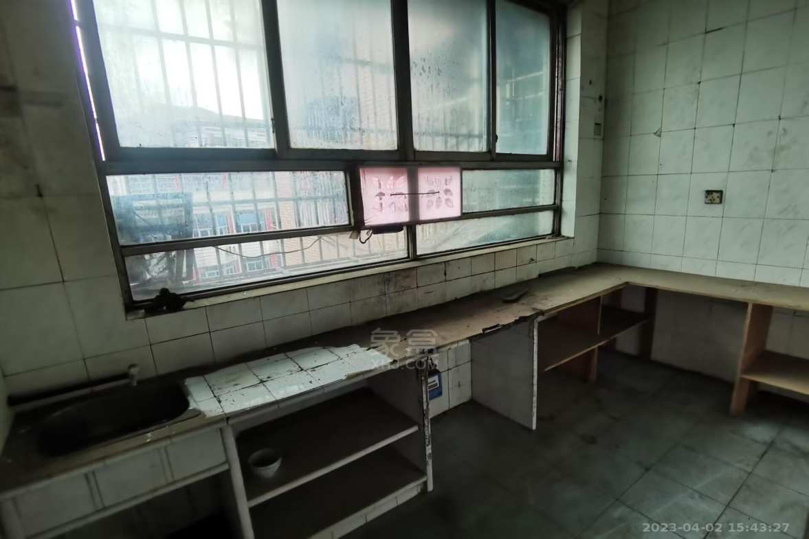 裕丰广场一区  3室1厅1卫    700.0元/月室内图