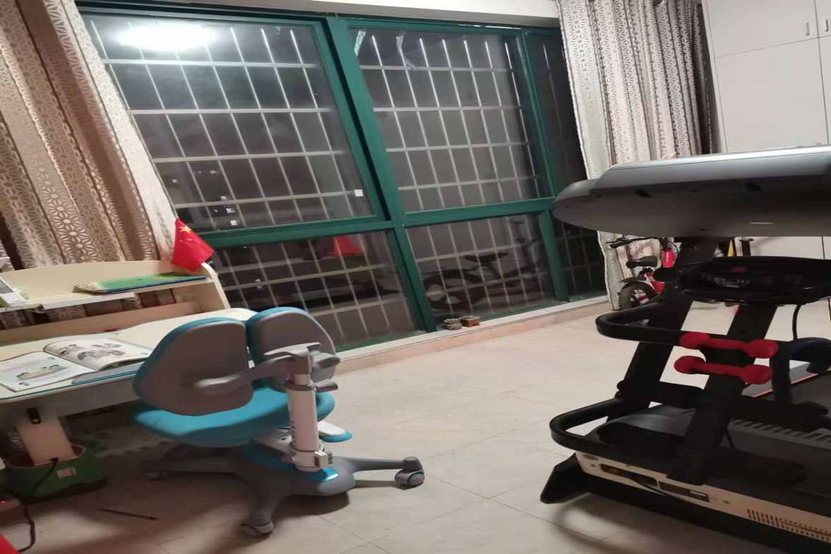 吉泰丽园 3室2厅2卫 85.0万 吉泰丽园 3室2厅2卫 85.0万客厅