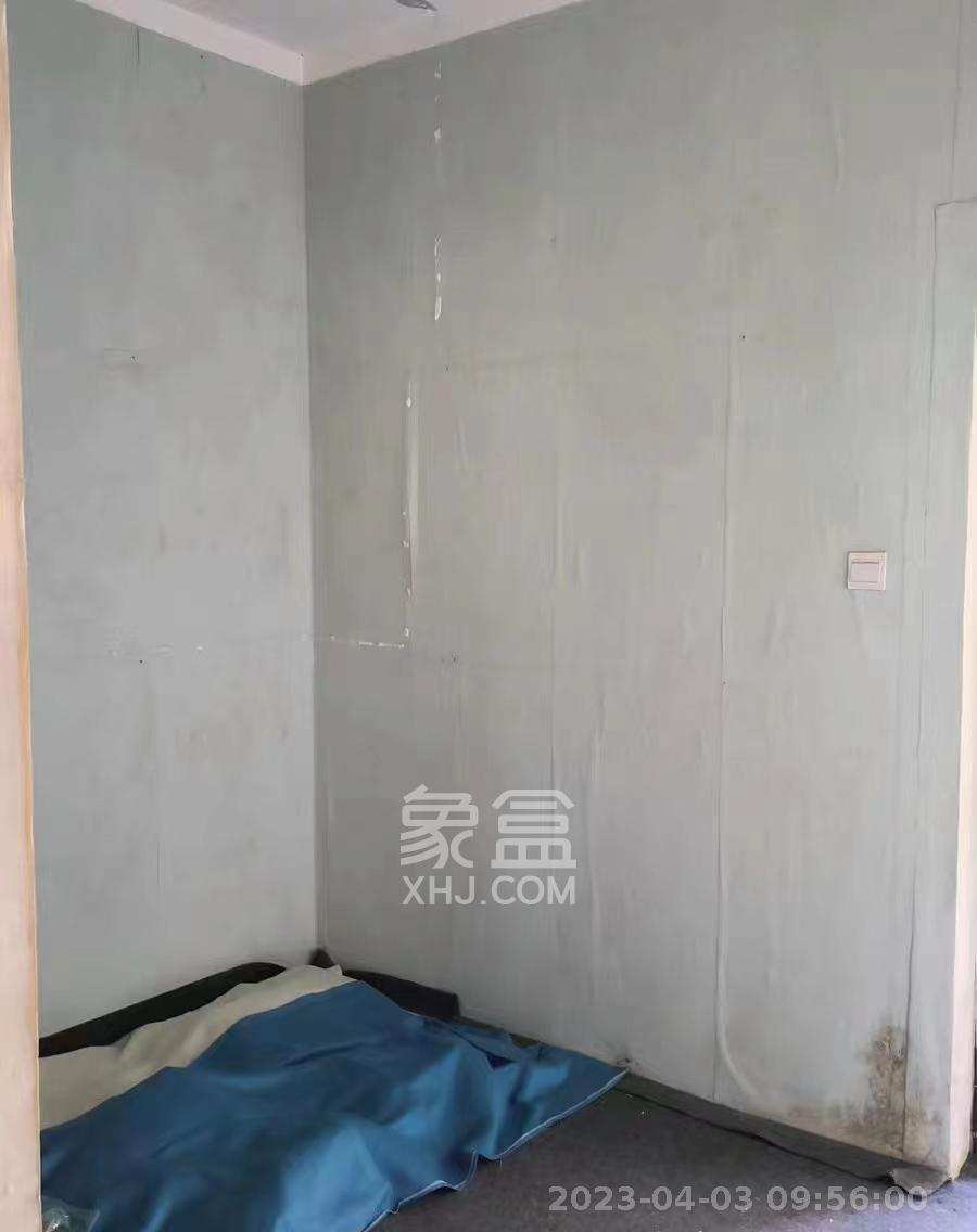 蓝光雍锦半岛  4室2厅2卫    1800.0元/月室内图