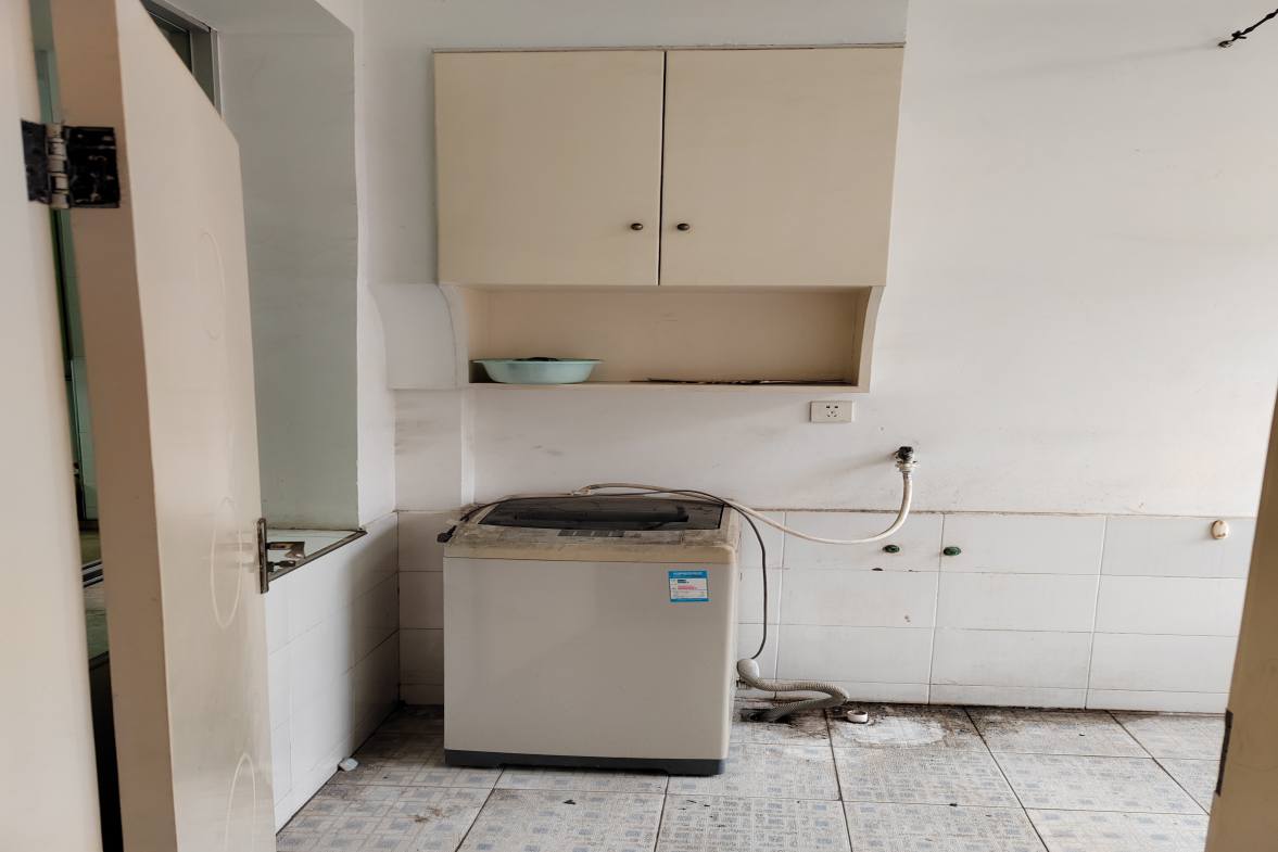 五江建材城  3室2厅2卫    1100.0元/月室内图