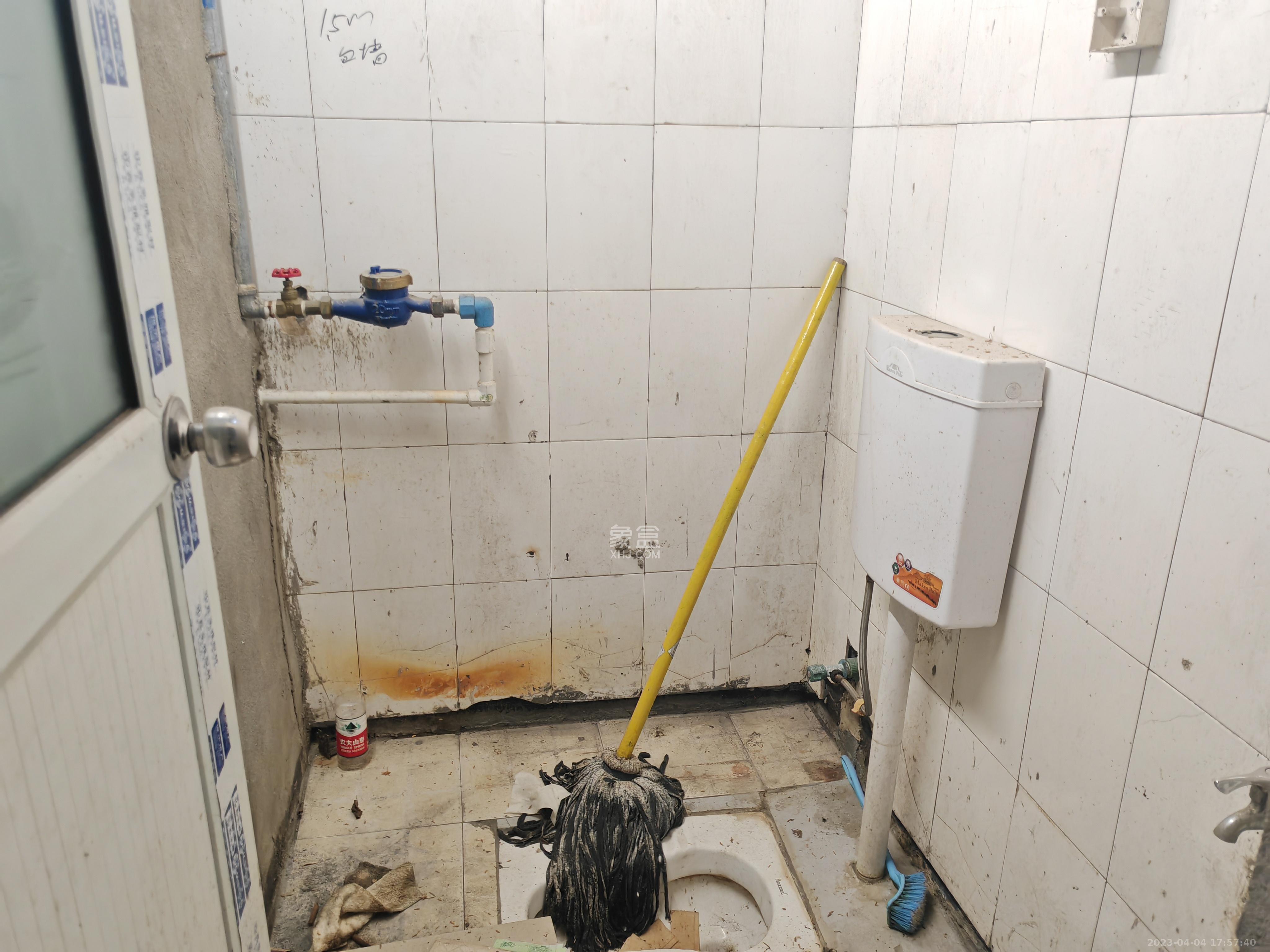 天城湖光山色   60.0㎡     4800.00元/月室内图