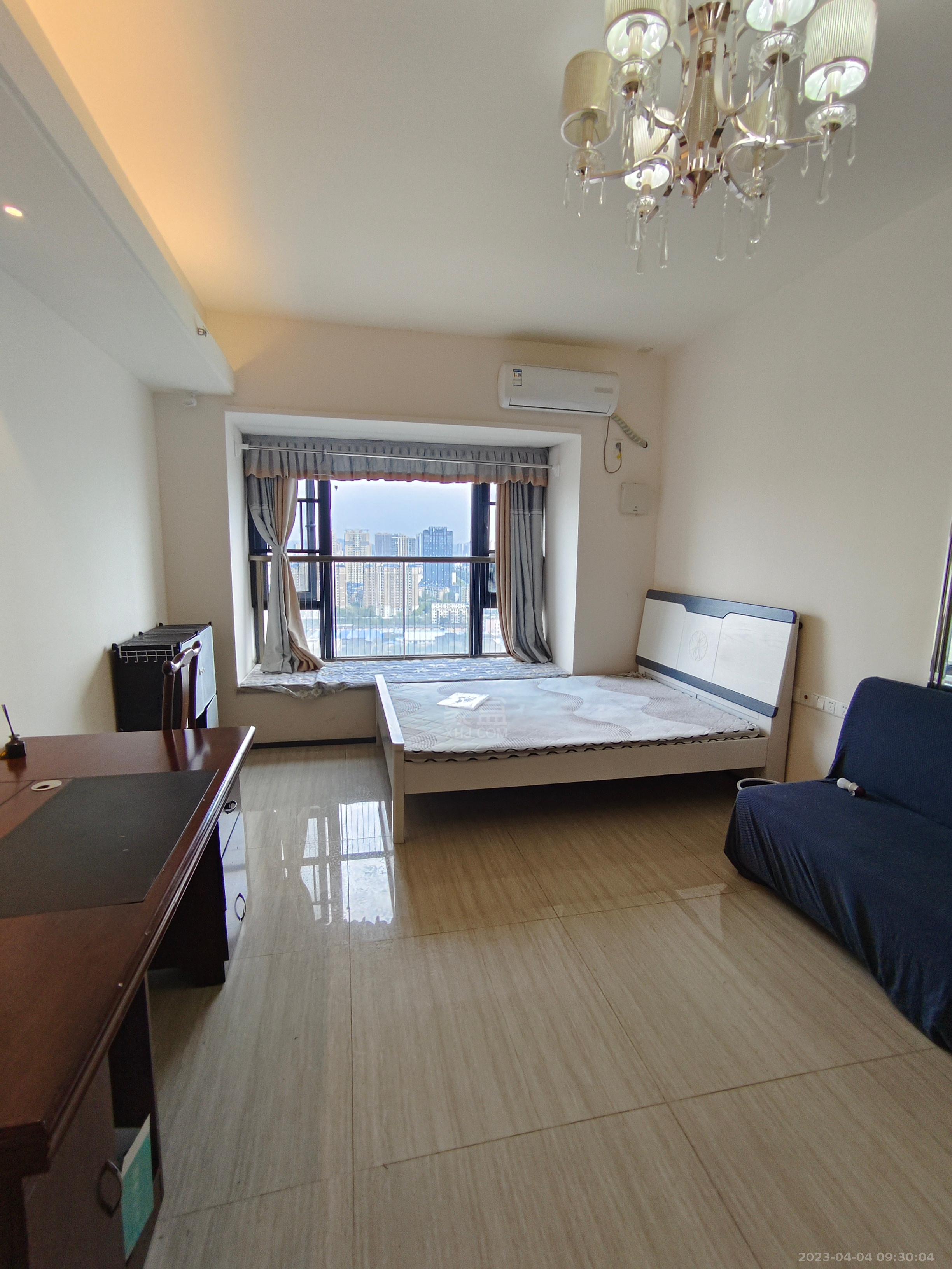 恒大御景湾  1室1厅1卫   1300.00元/月